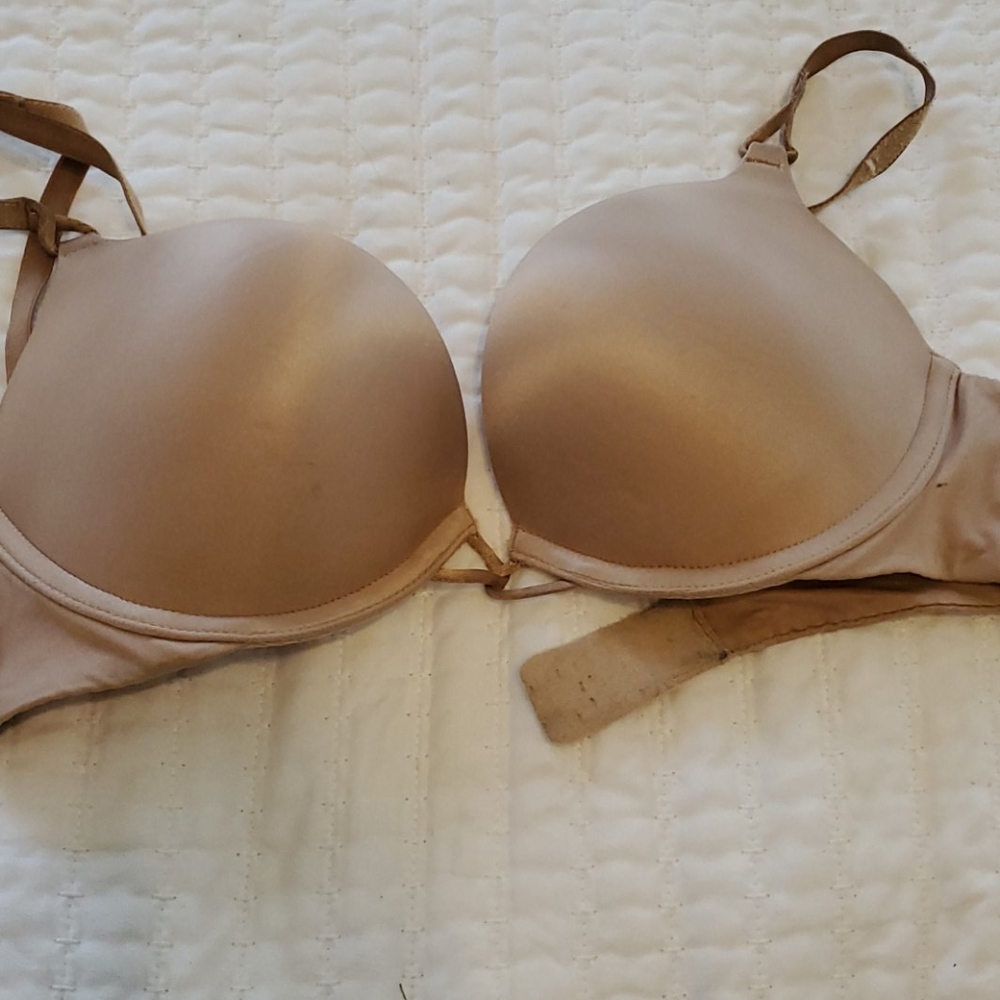 VS Bra
